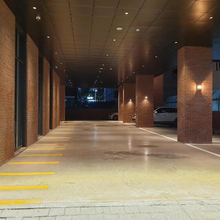 Hotel Libre Siheung Экстерьер фото
