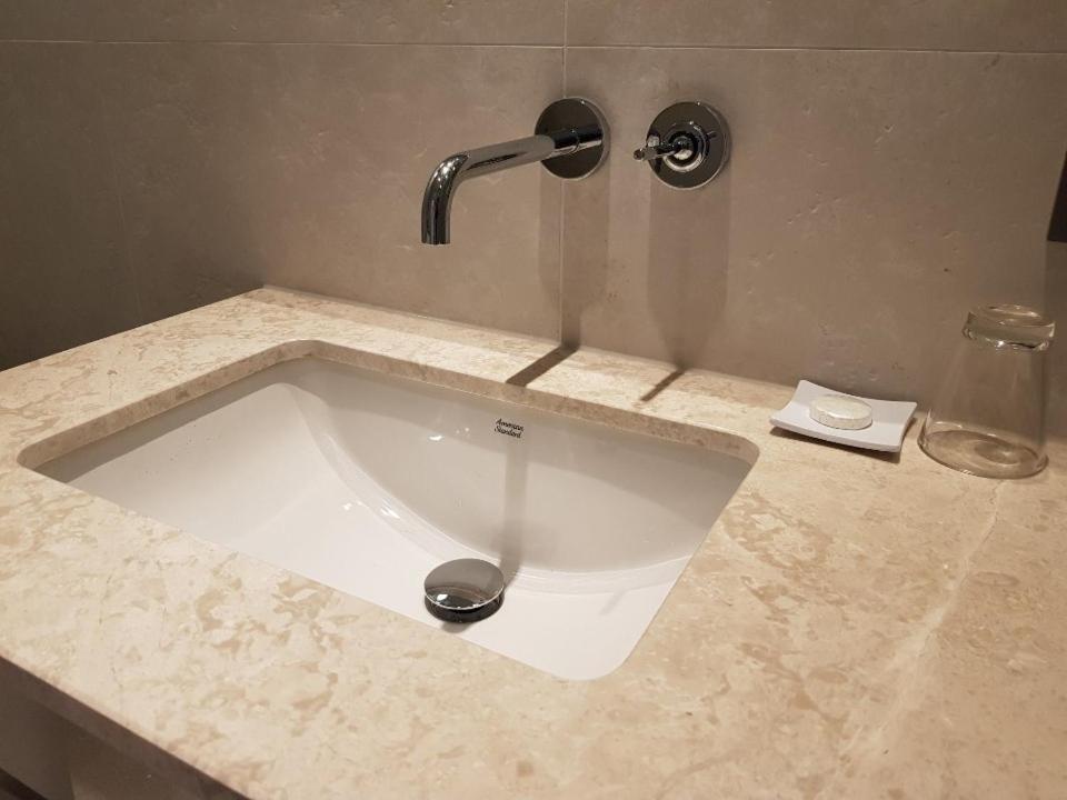 Hotel Libre Siheung Экстерьер фото